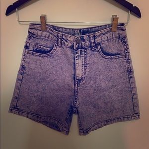 Liv Delia’s High-Waist Denim Shorts